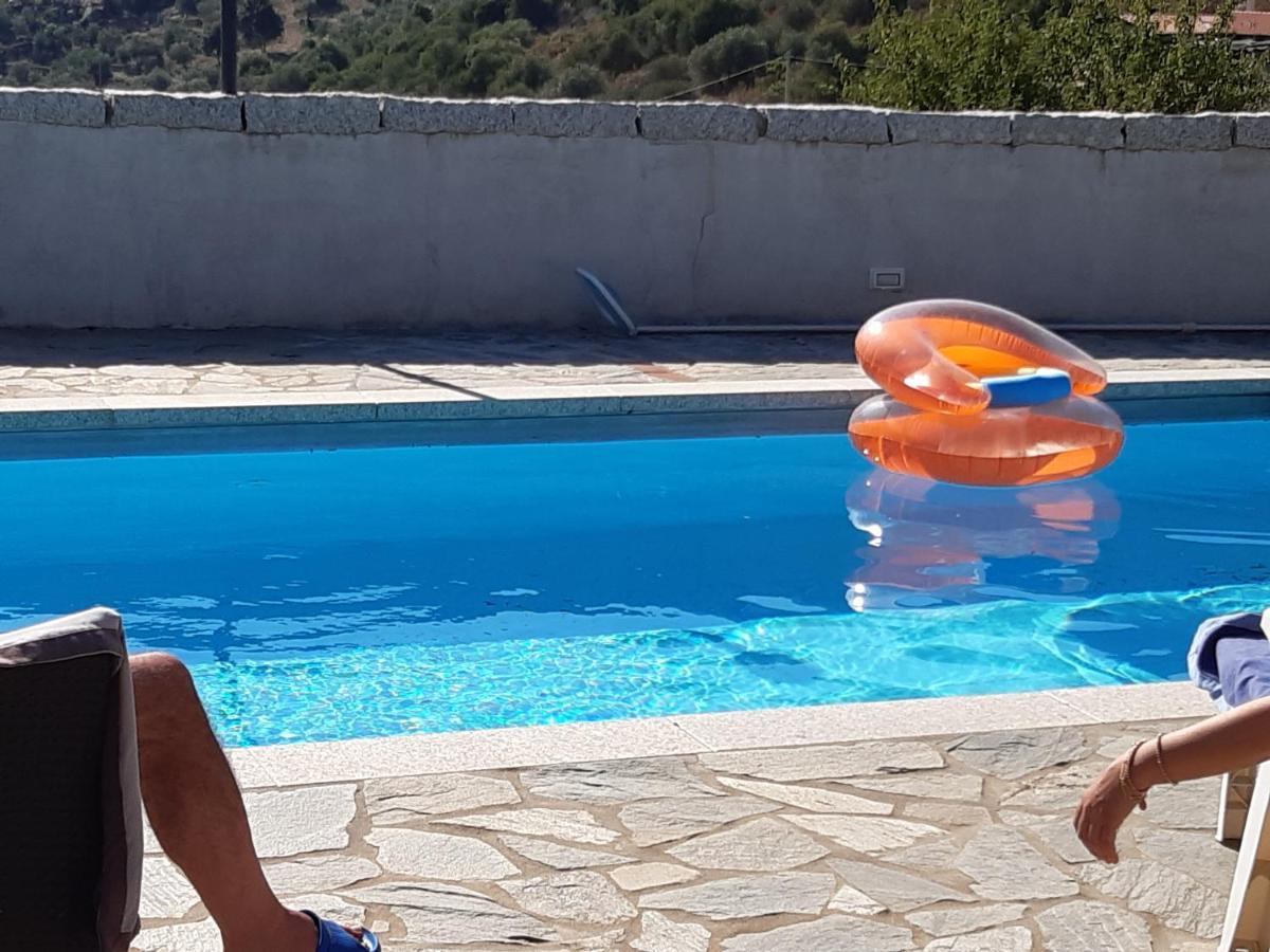 B&B Sa Mendula Oliena Kültér fotó